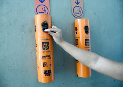 Programa de reciclagem coleta mais de 1,9 milhão de bitucas de cigarro em Nova Iguaçu