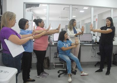 Hospital Iguassú Maternidade Mariana Bulhões promove capacitação em Libras para funcionários