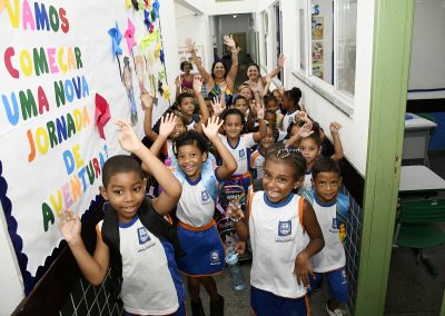 Nova Iguaçu recebe Selo Ouro no Compromisso Nacional pela Alfabetização