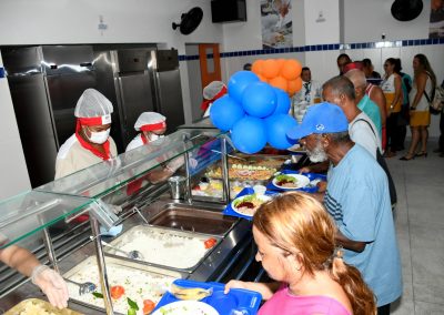 Restaurante do Povo é reinaugurado em Nova Iguaçu
