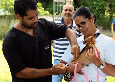 Nova Iguaçu promove vacinação antirrábica em Barão de Guandu
