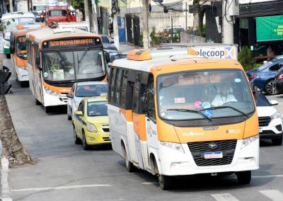 Nova Iguaçu divulga calendário de vistoria dos táxis, vans, ônibus e transporte escolar da cidade