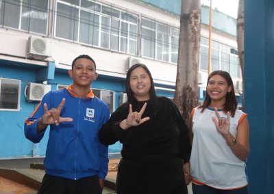 Escola da rede municipal de Nova Iguaçu celebra os 23 anos da Língua Brasileira de Sinais com evento voltado à comunidade surda