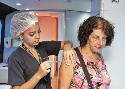 Saúde oferece vacinação itinerante no bairro Grama