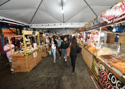 Feira Iguassú deve receber um milhão de pessoas até sábado (14)