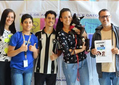 Nova Iguaçu ultrapassa 100 adoções de animais em 2025