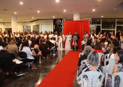 Prefeitura de Nova Iguaçu realiza casamento comunitário e oficializa união de 52 casais