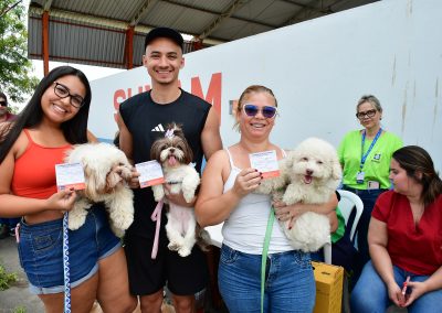 Nova Iguaçu vacina mais de 24 mil pets durante campanha antirrábica