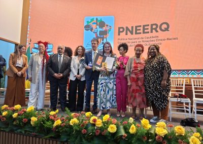 Educação de Nova Iguaçu recebe Selo Petronilha em cerimônia nacional em Brasília