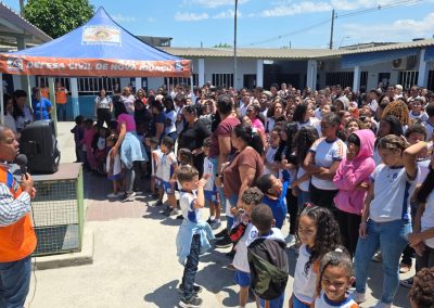 Escolas de Nova Iguaçu participam de exercício de desocupação de emergência