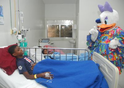 Bloquinho de Carnaval do HGNI transforma a rotina de crianças internadas