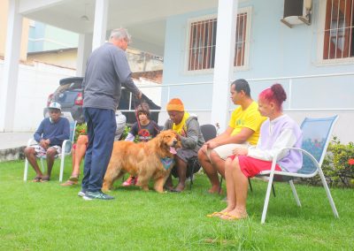 Prefeitura de Nova Iguaçu cria programa que transforma interação com cães em cuidado, acolhimento e bem-estar